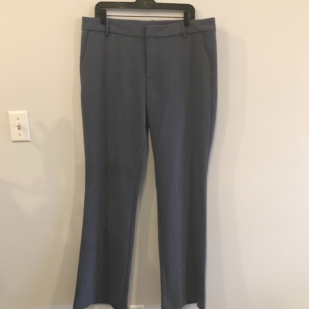 Kut From The Kloth Rose  Bootcut Trousers in Gray